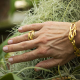 Edera - Anillo chapado en oro mate