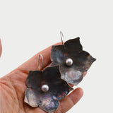 Flower Pearls - pendientes de plata oxidada con perla