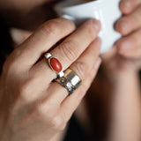 Anillo Minimal Cuadrado Coral Grande Rojo