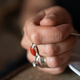 Anillo Minimal Cuadrado Coral Grande Rojo