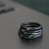 Anillo Minimal Negro Multicolor Mate