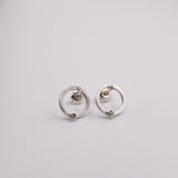 Pendientes Minimal Blanca
