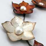 Flower Pearls – broche con una perla blanca