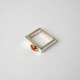 Anillo Cuadrado Rojo