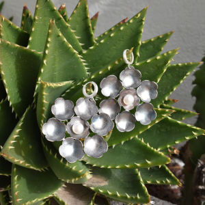 Flower & Pearl -srebrne kolczyki